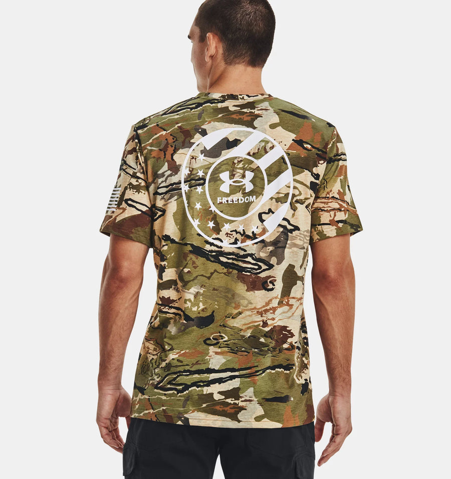 Under armour best sale camo logo shirt